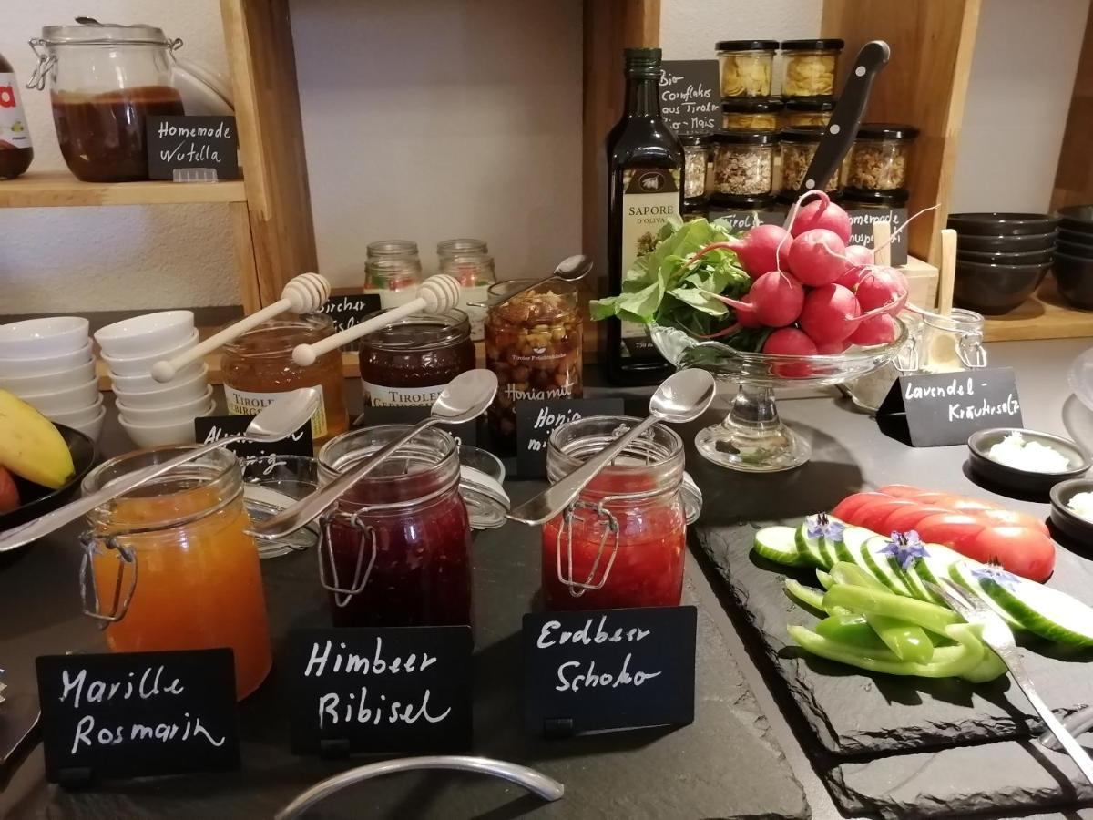 Huber - Das Tiroler B&B Oberperfuss Eksteriør bilde