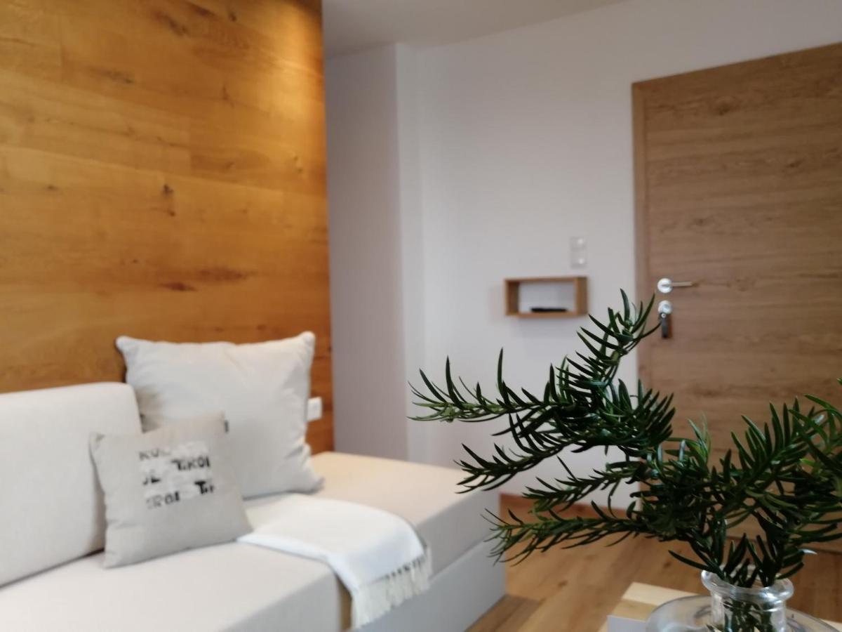Huber - Das Tiroler B&B Oberperfuss Eksteriør bilde