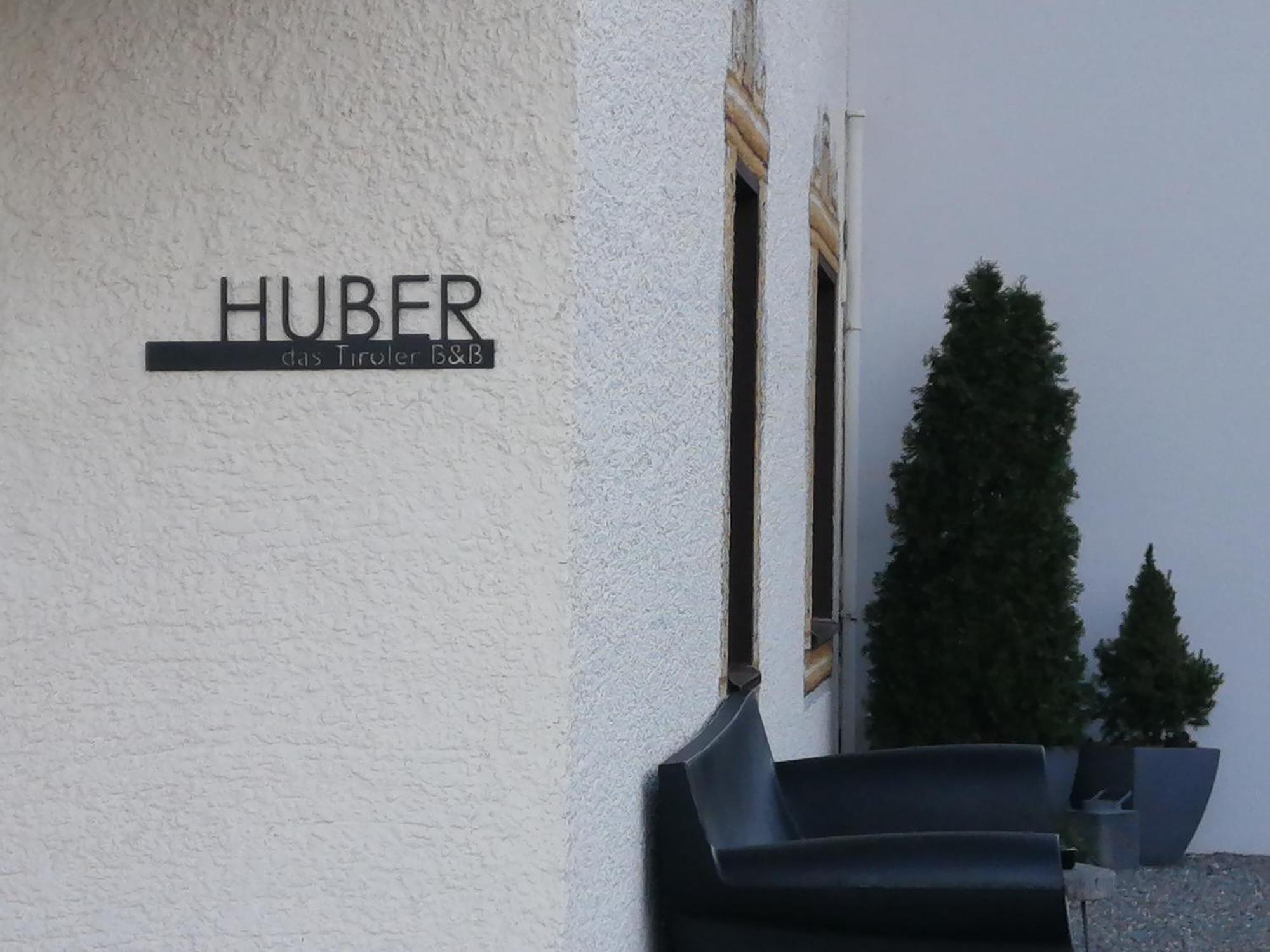 Huber - Das Tiroler B&B Oberperfuss Eksteriør bilde